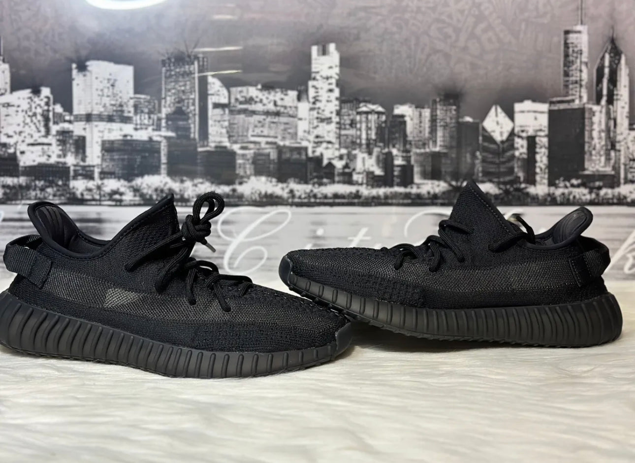 ADIDAS YEEZY BOOST 350 V2 ONYX HQ4540 – ChampCityKickz