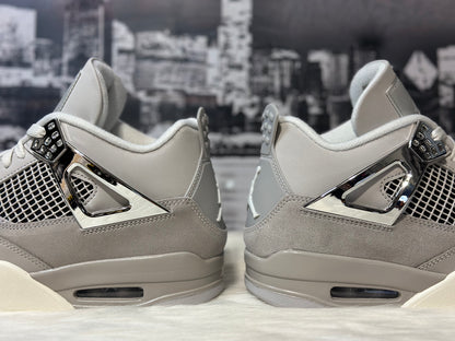 JORDAN RETRO4 FROZEN MOMENTS WMNS AQ9129-001