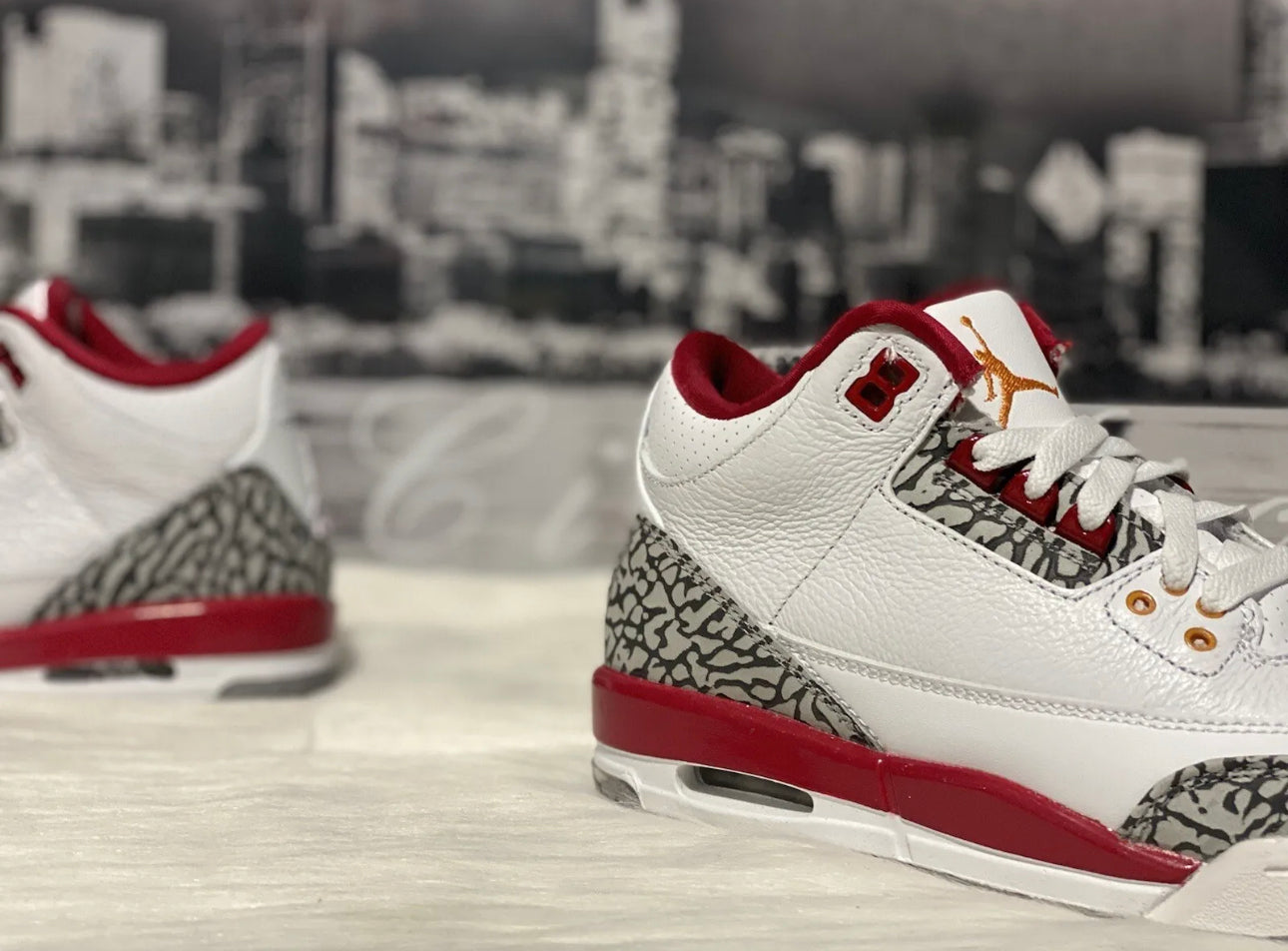 AIR JORDAN RETRO 3 CARDINAL 398614-126