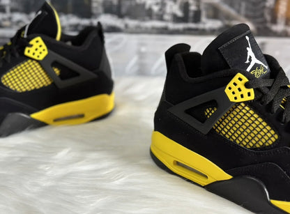 AIR JORDAN RETRO 4 THUNDER DH6927-017