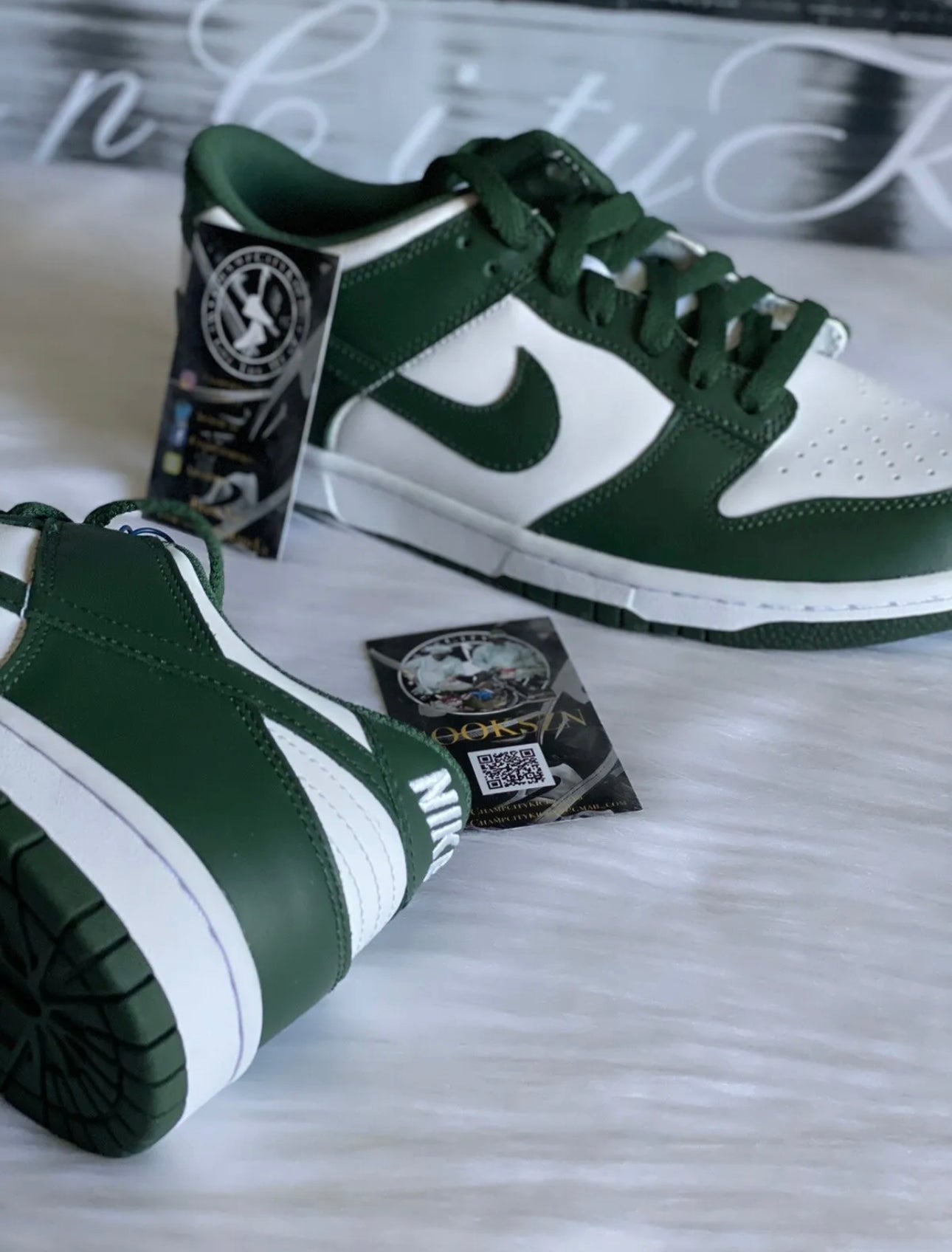 NIKE DUNK LOW MICHIGAN STATE CW1590-102