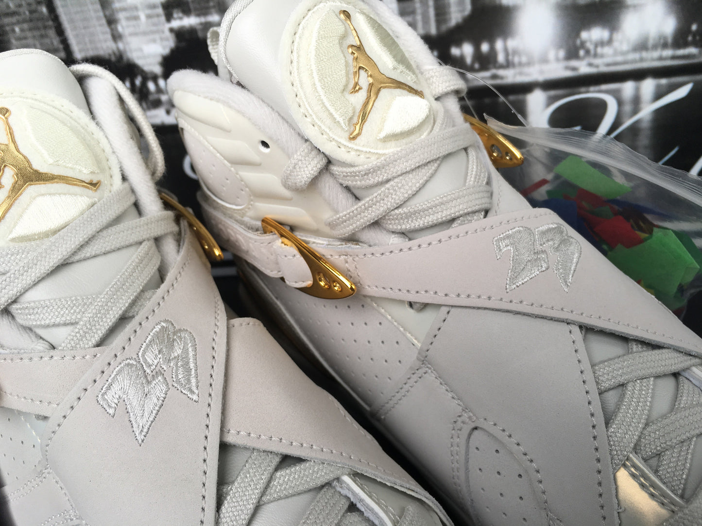 Jordan Retro 8 "Championship Trophy"