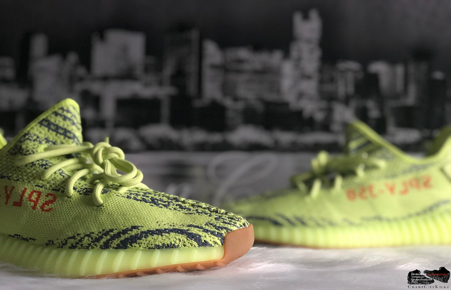 Yeezy 350 v2 Frozen Yellow B37572