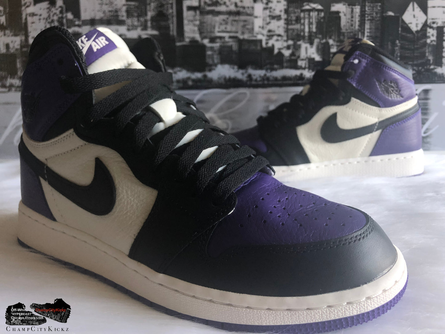 Jordan 1 Retro High OG Court Purple