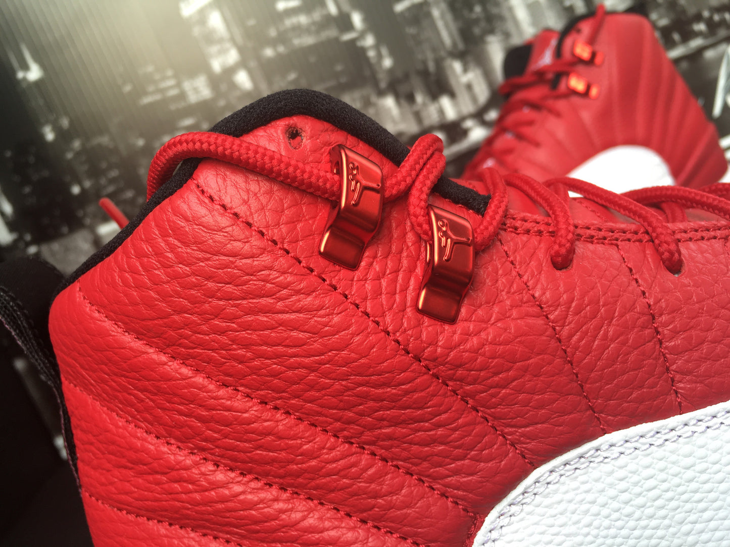 Jordan Retro 12 "Alternate"