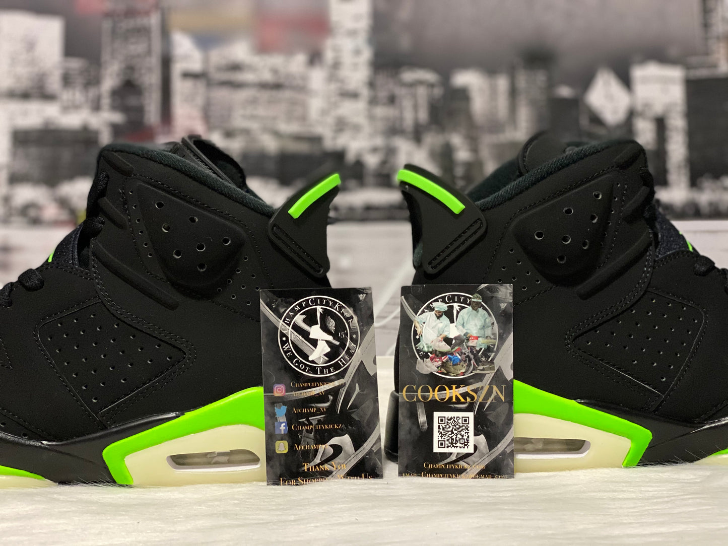 JORDAN RETRO 6 ELECTRIC GREEN CT8529-003