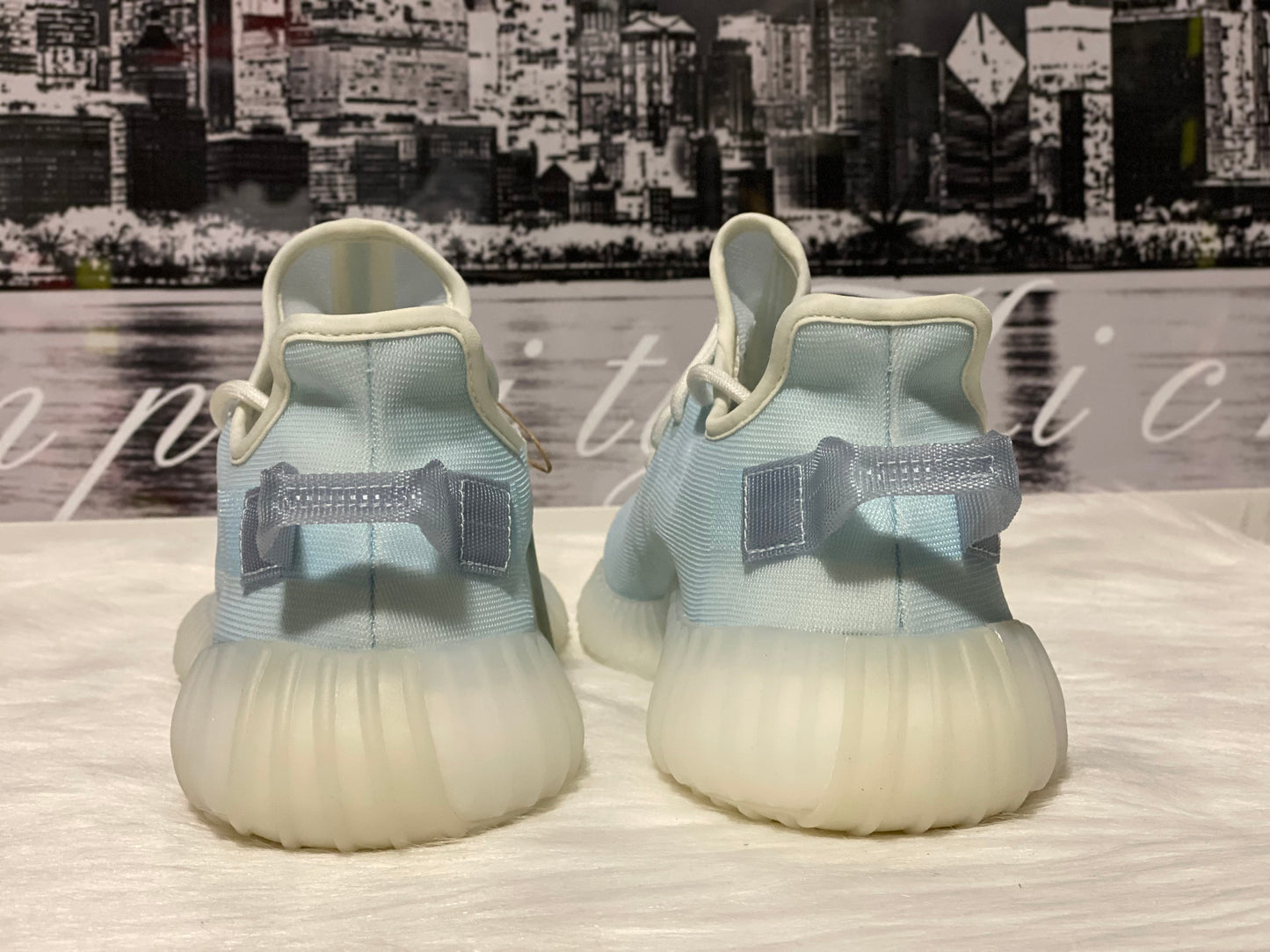 ADIDAS YEEZY BOOST 350 V2 MONO ICE GW2869