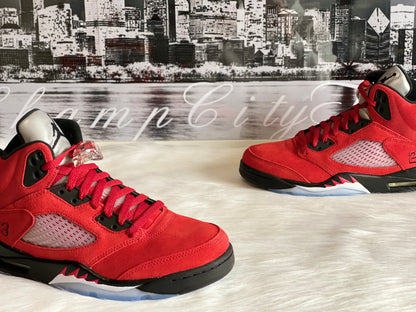 AIR JORDAN RETRO 5 RAGING BULL 2021 DD0587-600