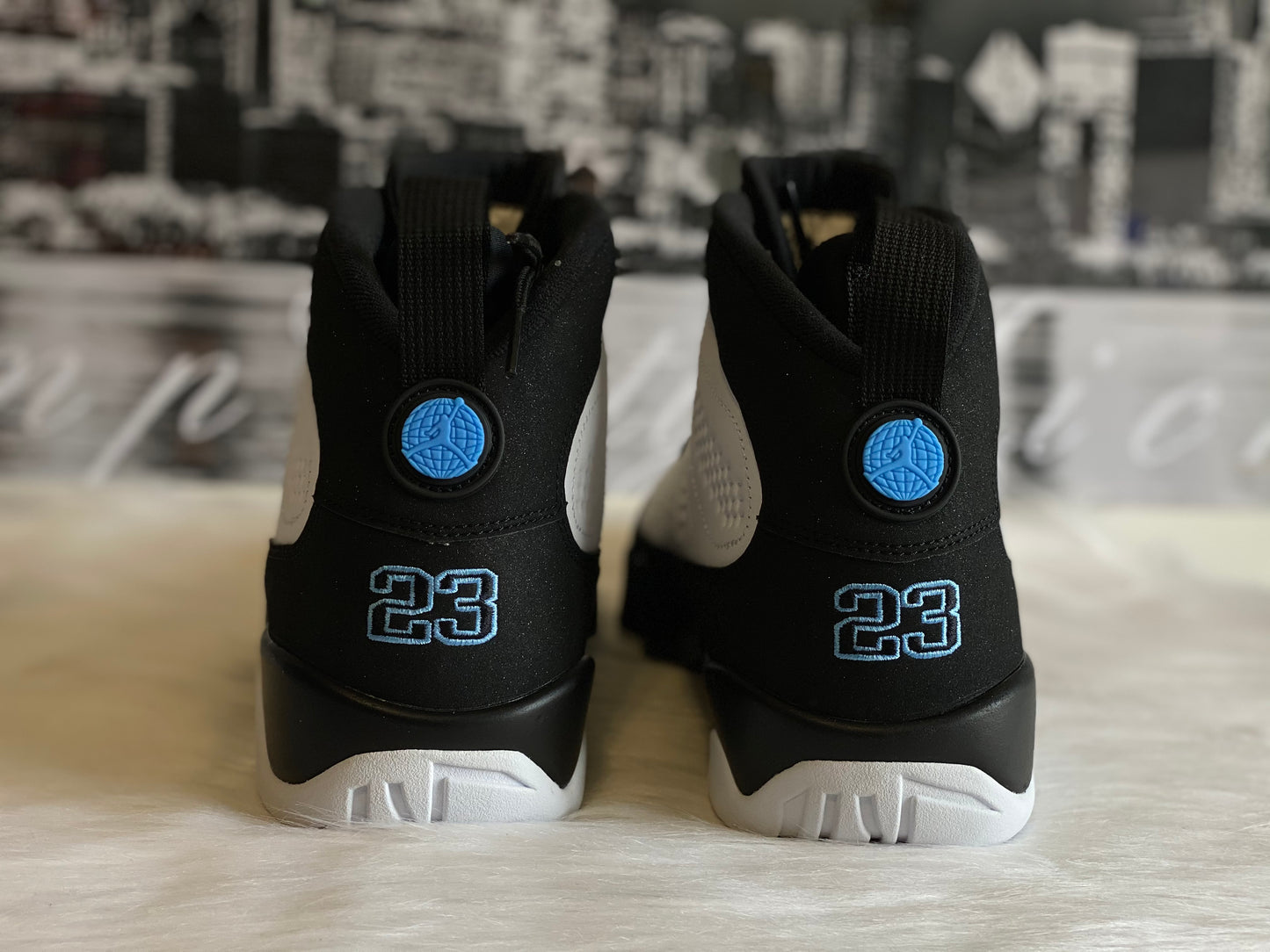 AIR JORDAN RETRO 9 UNIVERSITY BLUE CT8019-140