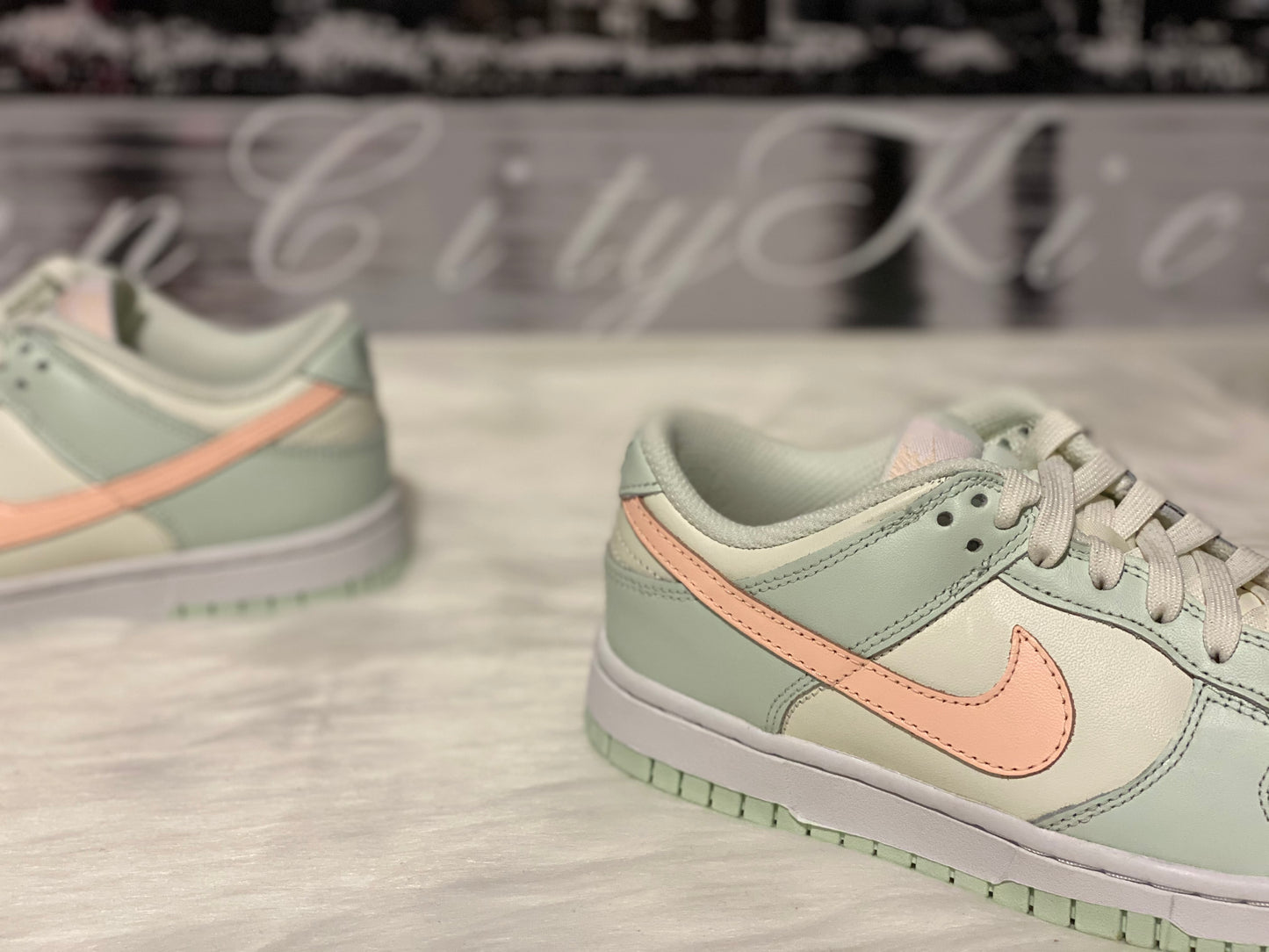 NIKE DUNK LOW “BARLEY GREEN” DD1503-104