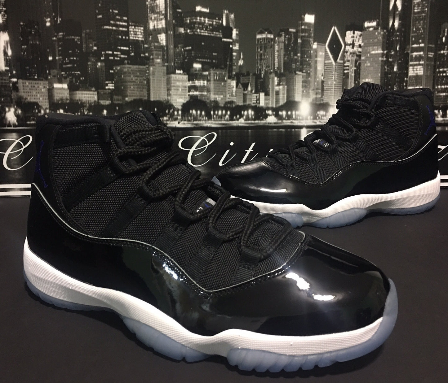 Jordan Retro 11 "Space Jam"