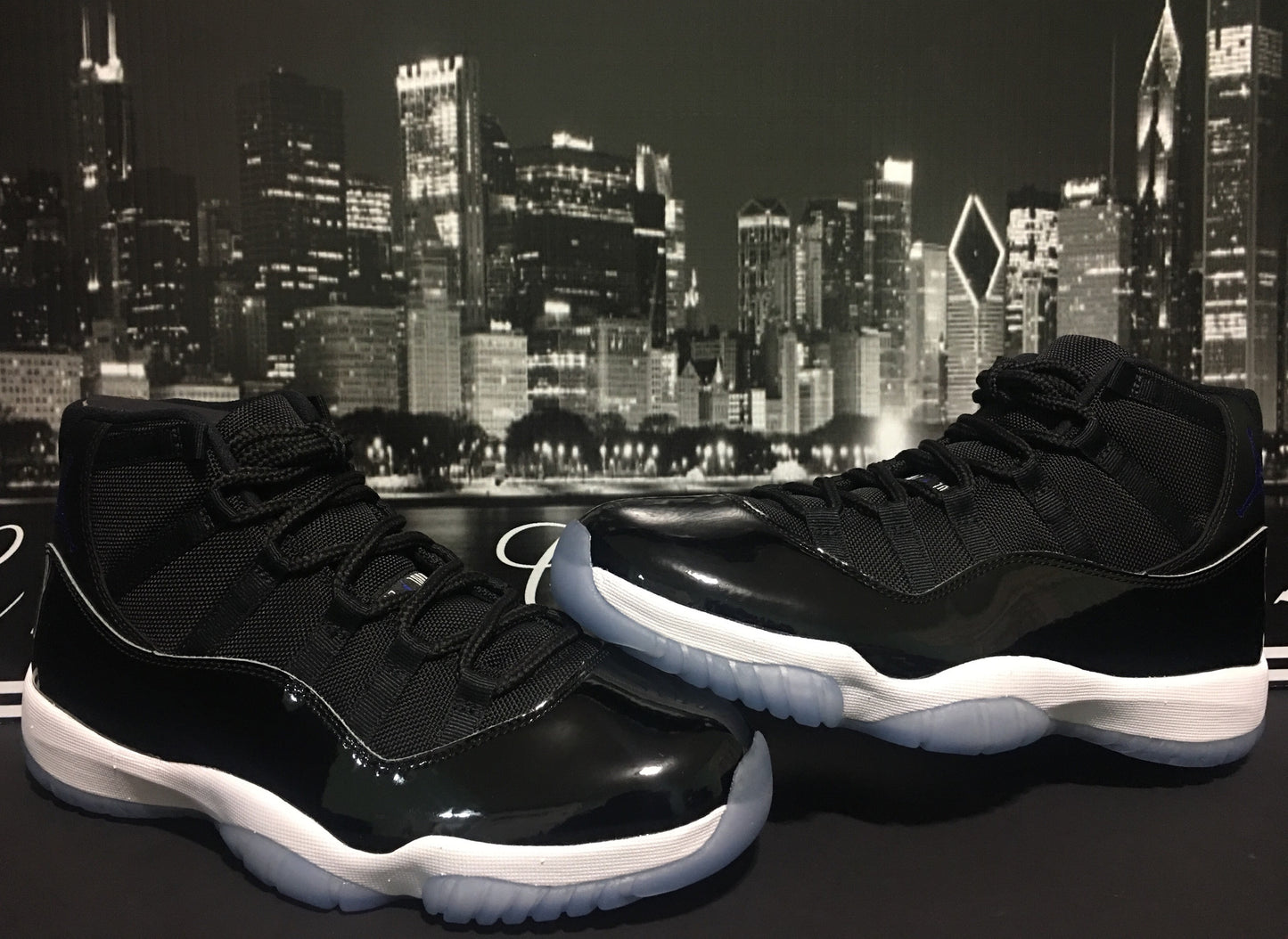 Jordan Retro 11 "Space Jam"